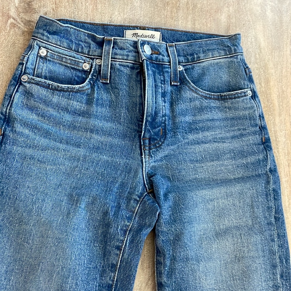 Madewell Cali Demi-Boot Jeans in Enmore Wash: Raw-Hem Edition - Picture 2 of 12
